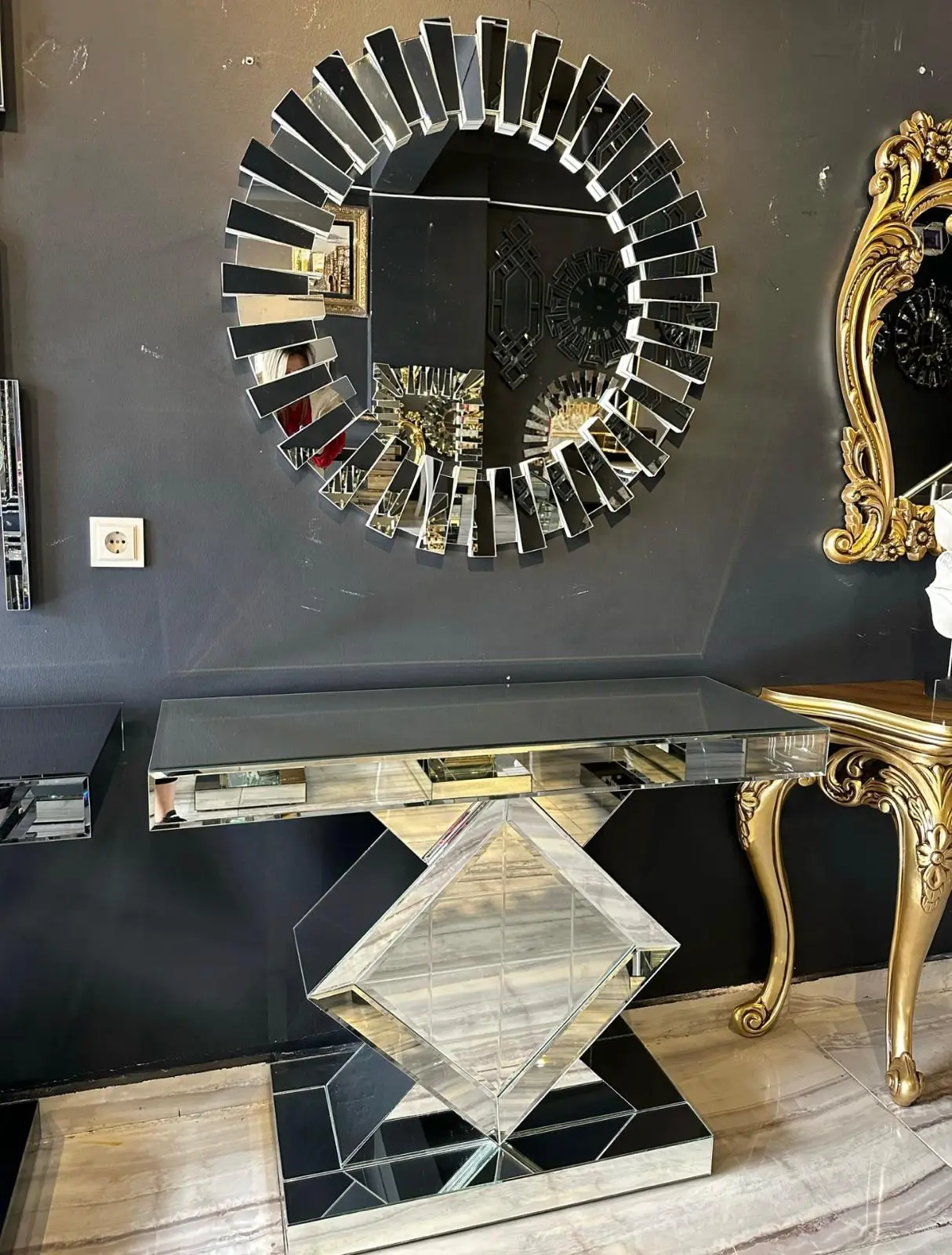 inegol-aynali-cam-dresuar-0636